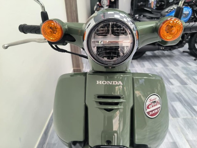 Honda Super Cub 110 2024 giá hơn 80 triệu đồng ở Việt Nam ảnh 3