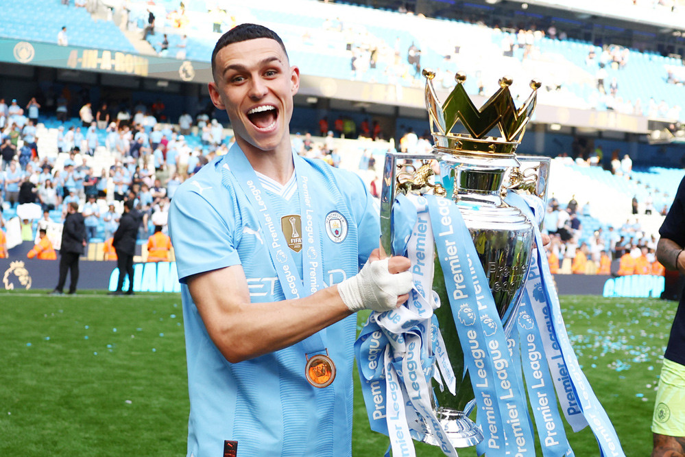 Man City vô địch Ngoại hạng Anh lần thứ 4 liên tiếp