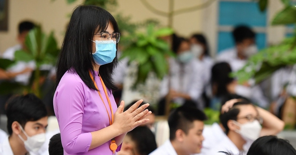 Băn khoăn đề xuất xếp lương nhà giáo cao nhất hệ thống hành chính sự nghiệp