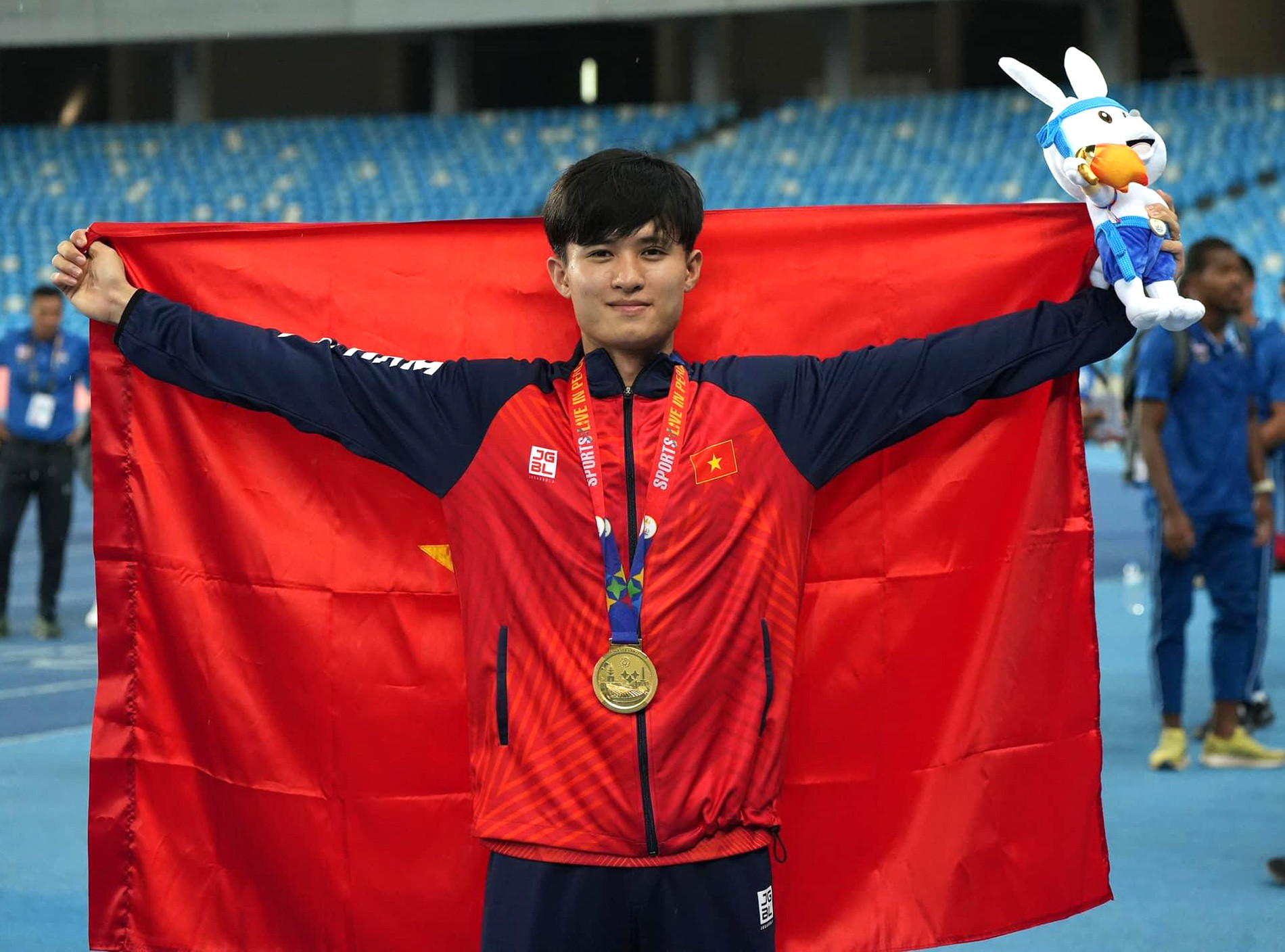 nguyen trung cuong.jpg