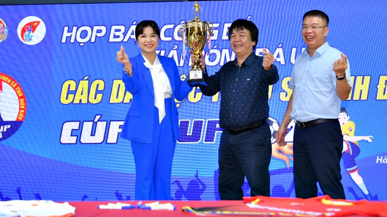 9 đội tham dự giải bóng đá U15 các dân tộc thiểu số tỉnh Điện Biên