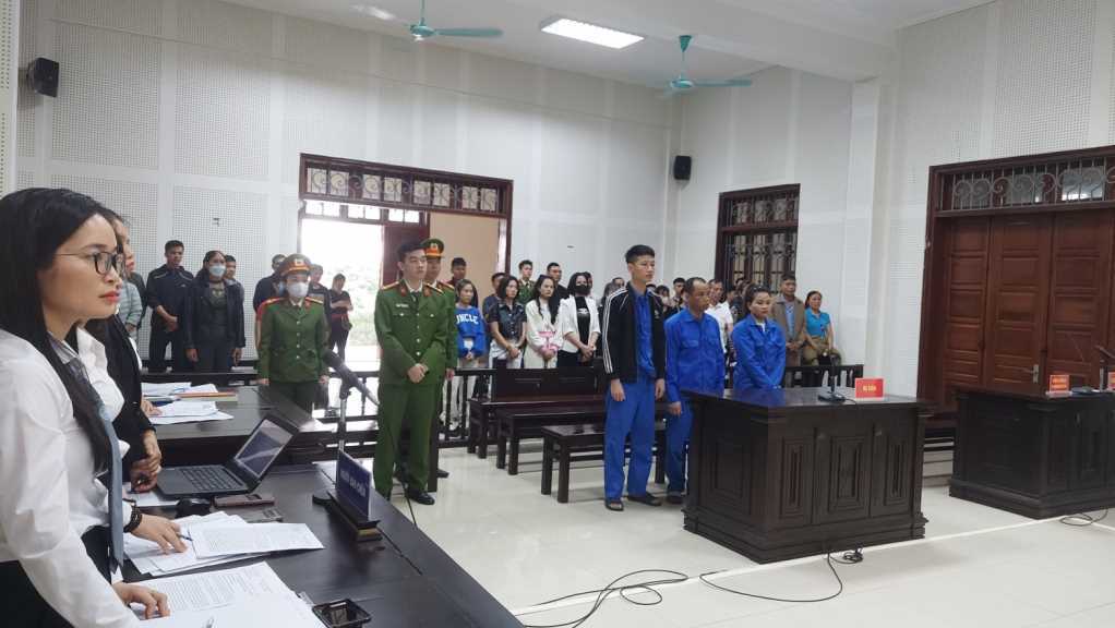 mua bán người quảng ninh.png