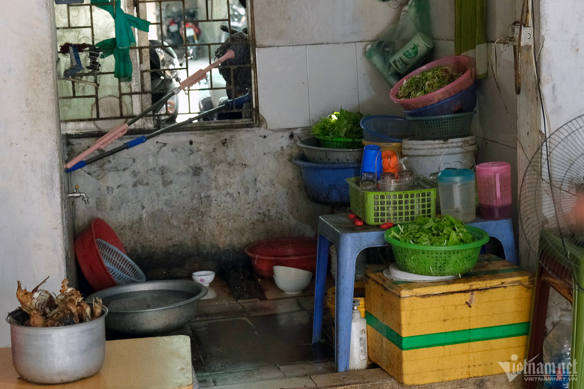 W-thuc pham ban_1.jpg