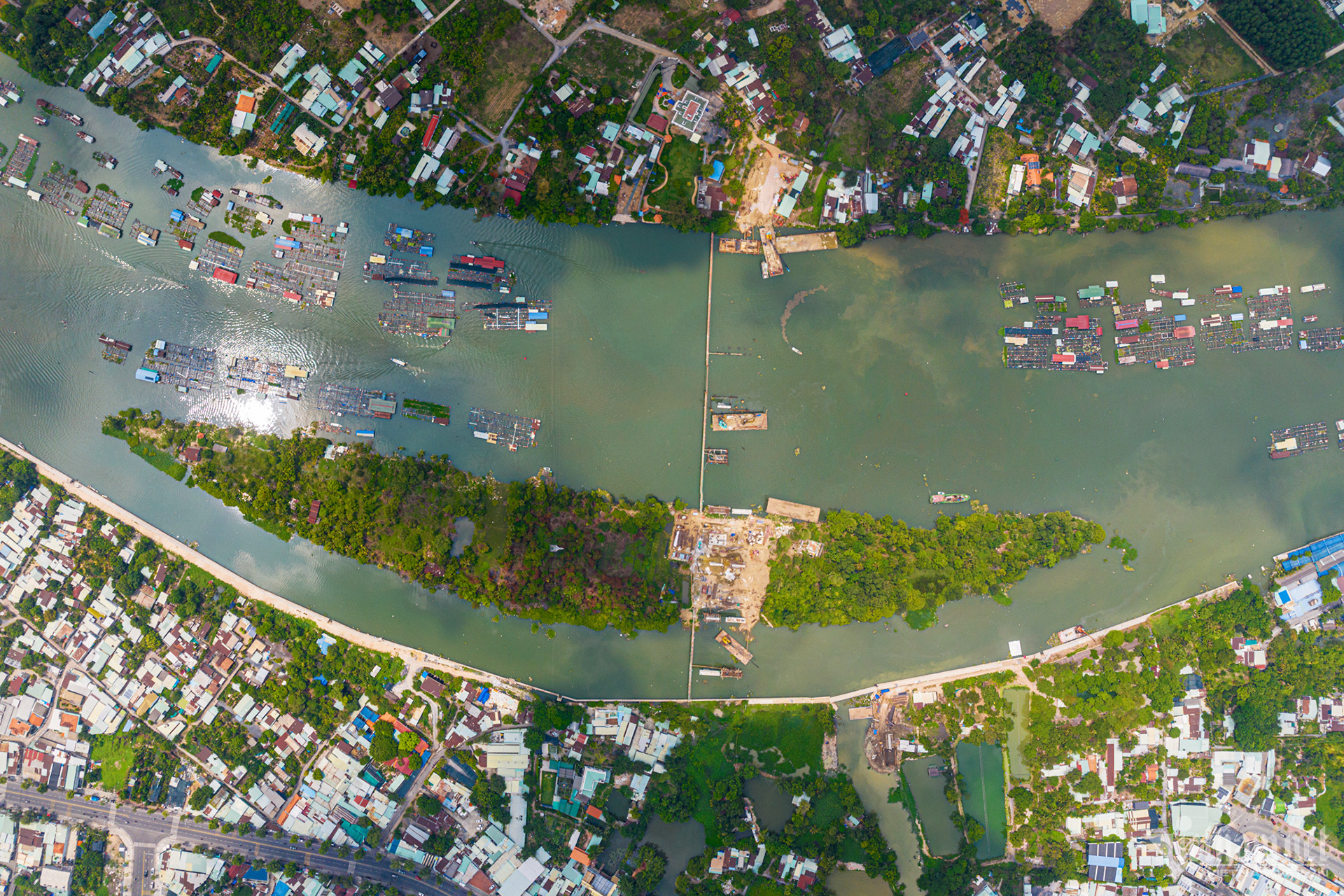 W-cầu Thống Nhất.jpg