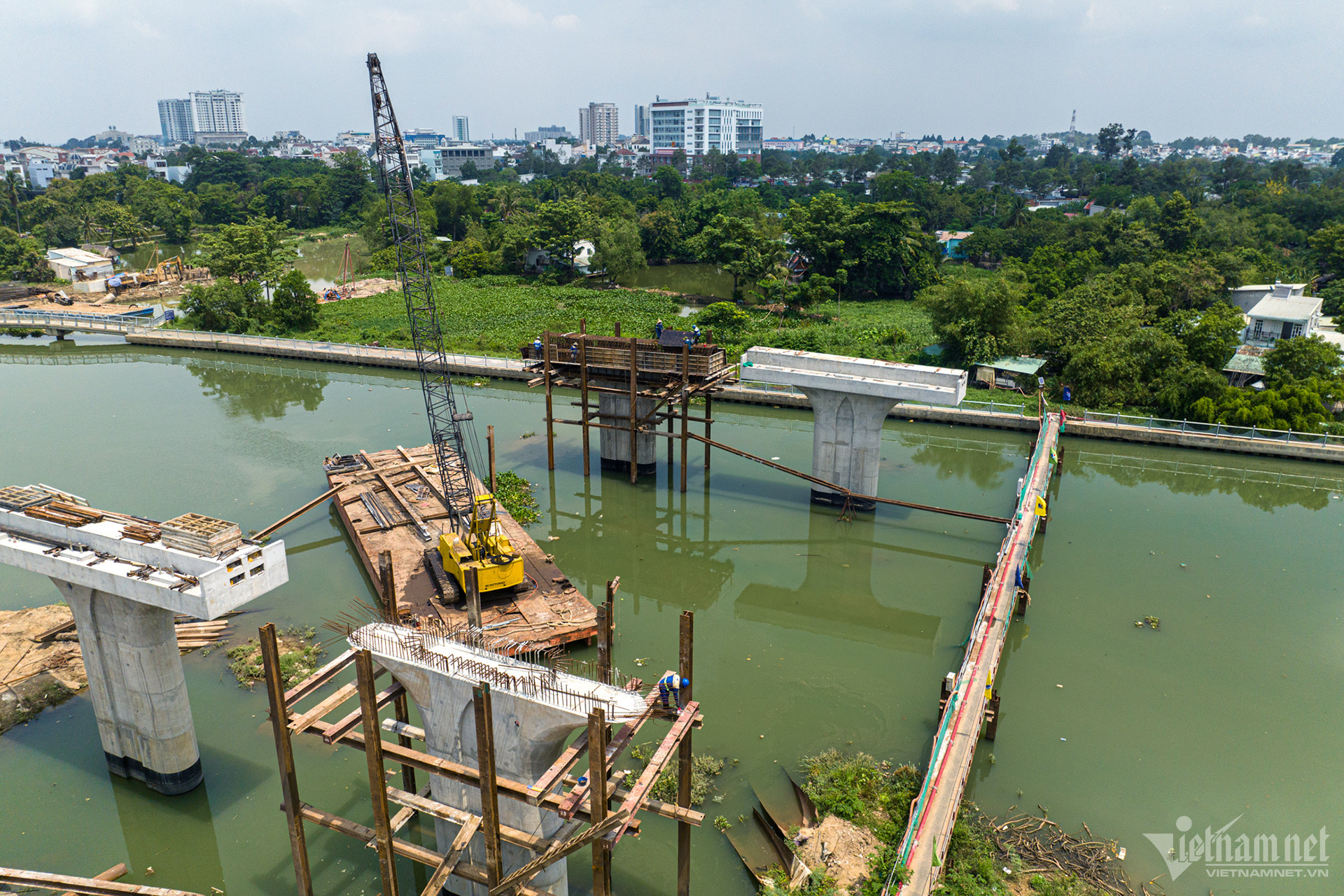 W-cầu Thống Nhất.jpg