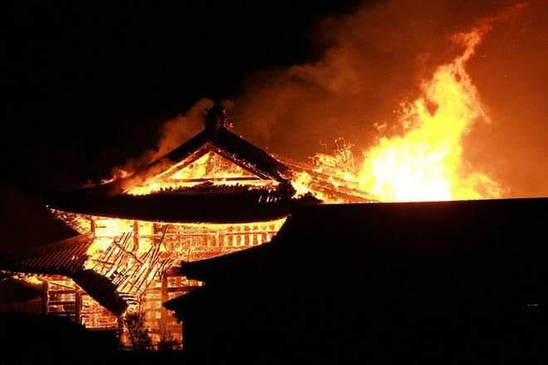 Triều đại nào từng xảy ra vụ cháy lớn thiêu rụi hơn 1.400 nóc nhà tại Hà Nội?