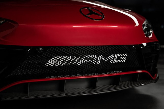 Chi&ecirc;m ngưỡng Mercedes-AMG PureSpeed ho&agrave;n to&agrave;n mới, giới hạn 250 chiếc ảnh 10