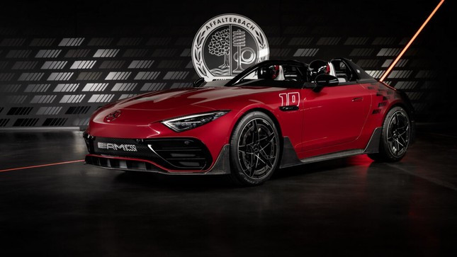 Chi&ecirc;m ngưỡng Mercedes-AMG PureSpeed ho&agrave;n to&agrave;n mới, giới hạn 250 chiếc ảnh 1