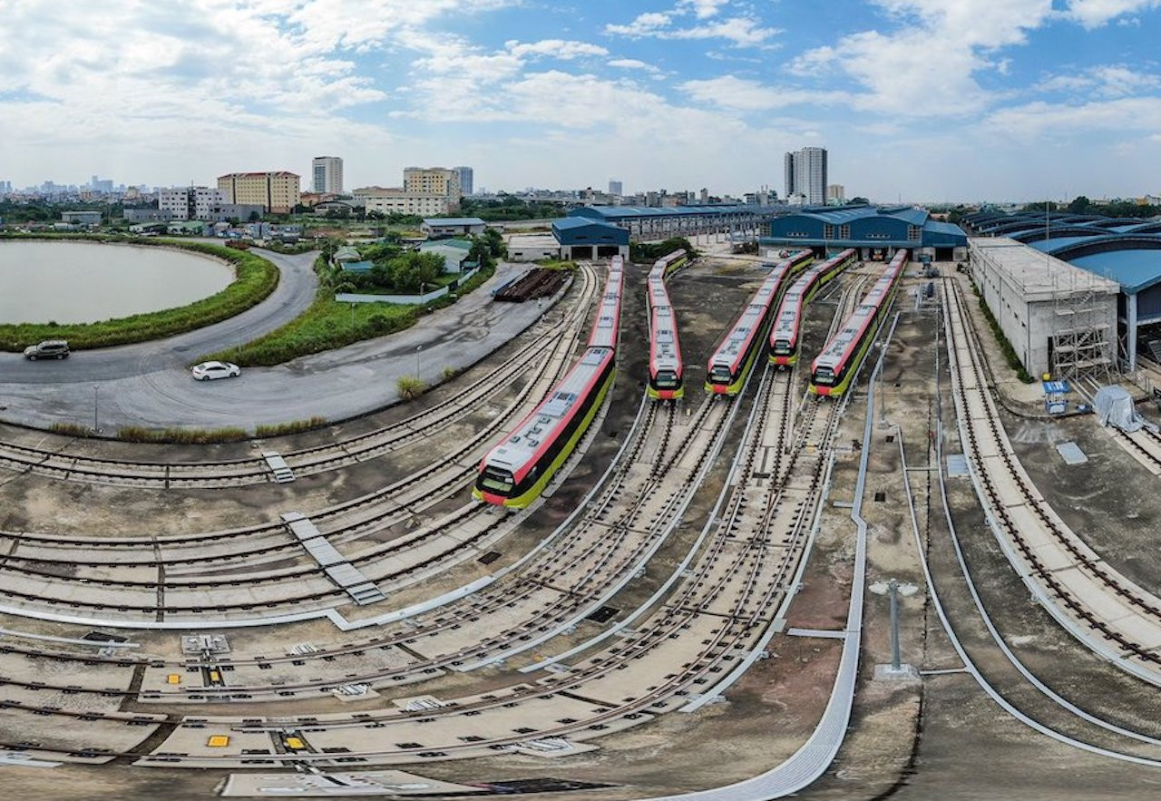 đương sat do thi .jpeg