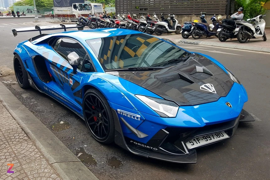 Lamborghini Aventador Liberty Walk tái xuất tại TP.HCM