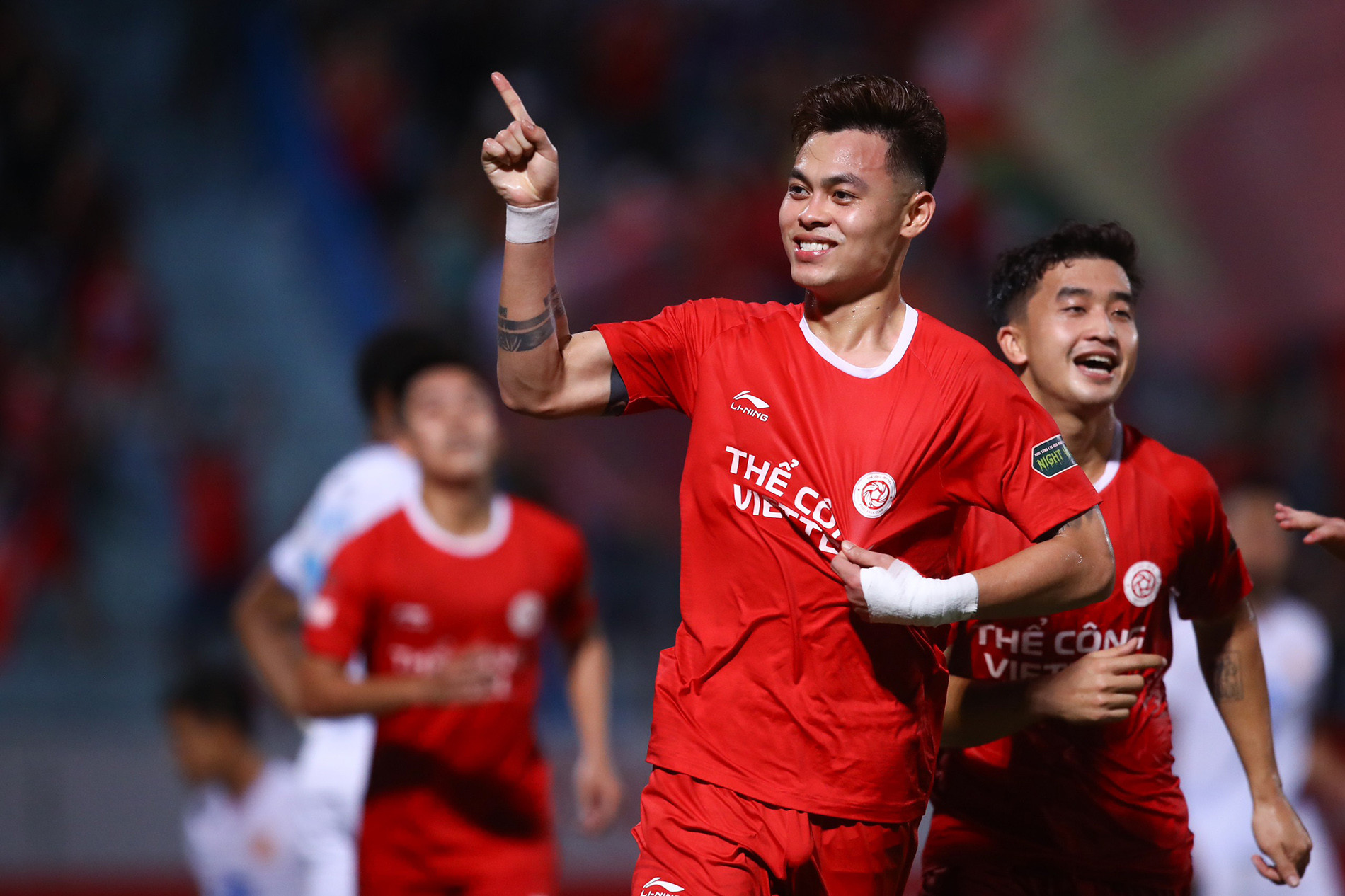 the cong viettel 5.jpg