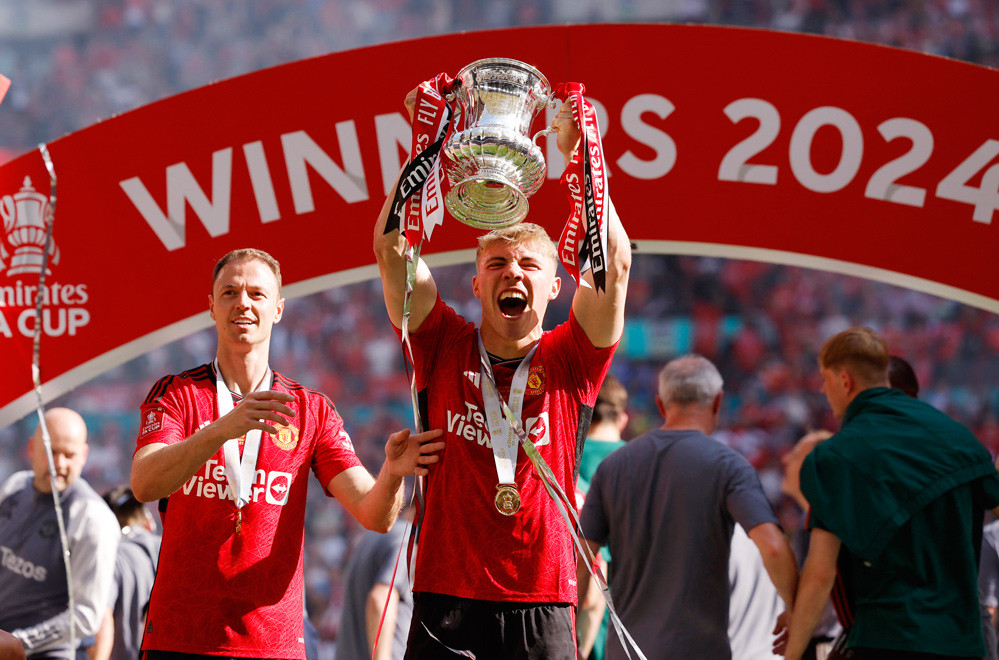 2024 05 25T164935Z_1916572759_UP1EK5P1AQL4K_RTRMADP_3_SOCCER ENGLAND MCI MUN REPORT.JPG