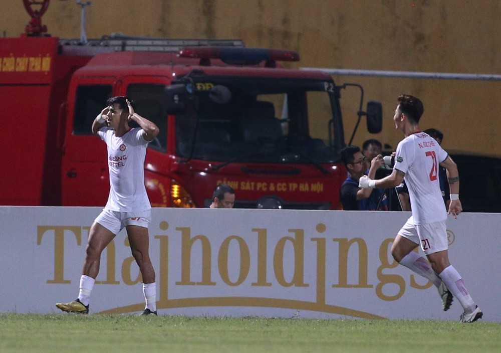 cahn vs the cong viettel 1.jpg