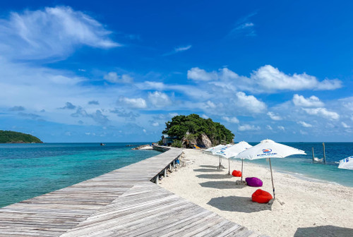 Hòn đảo nguyên sơ nước xanh màu ngọc bích, đẹp như 'Maldives ở Việt Nam'