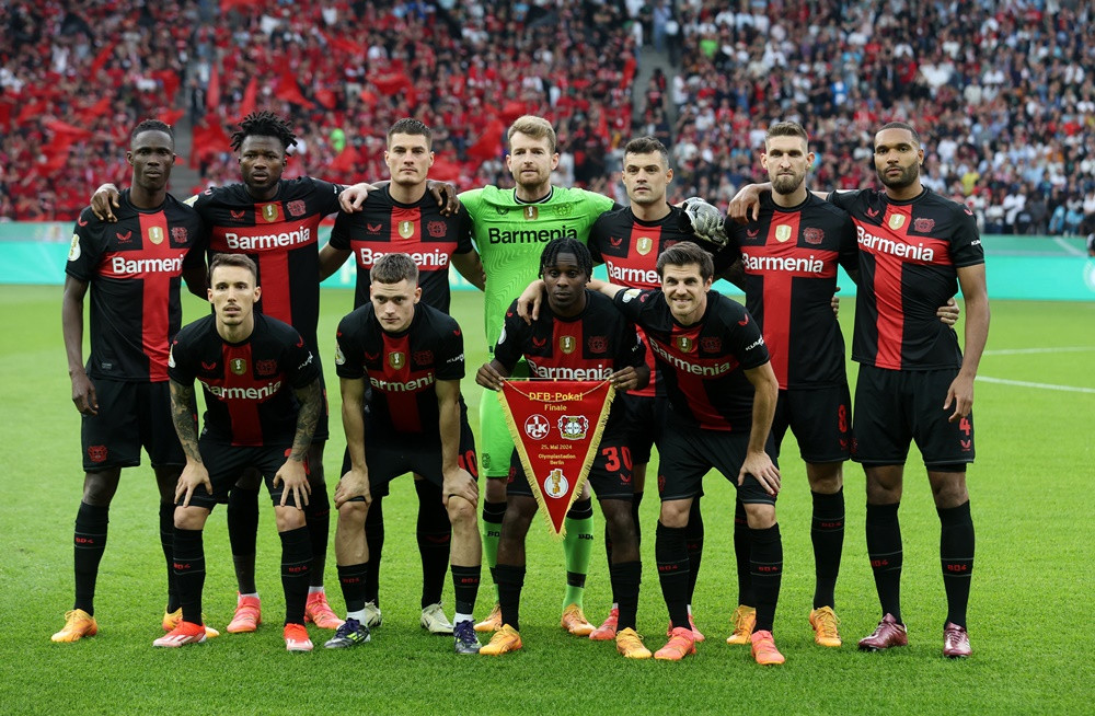 Bayer Leverkusen hoàn tất cú đúp danh hiệu ngoạn mục Kaiserslautern v Bayer Leverkusen 1.JPG