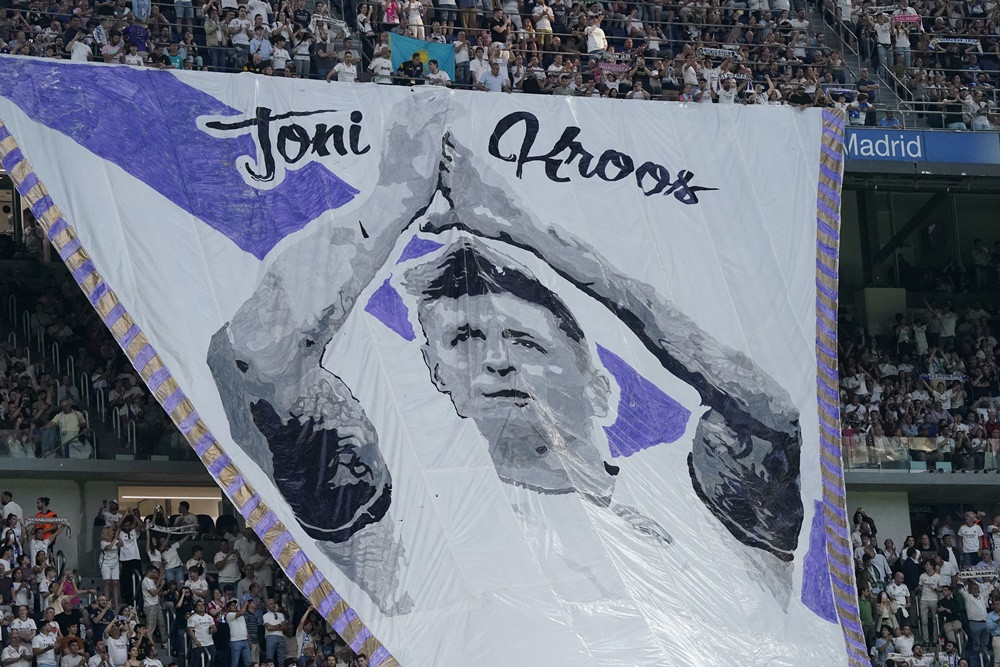 Real Madrid v Real Betis Toni Kroos 1.JPG