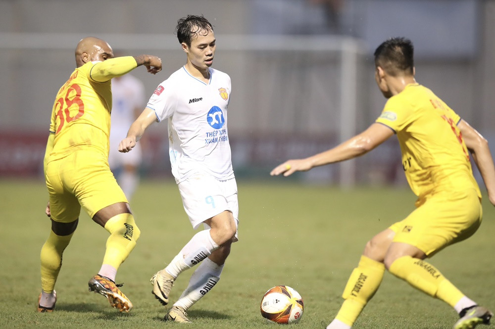 thanh hoa vs nam dinh 1.jpg