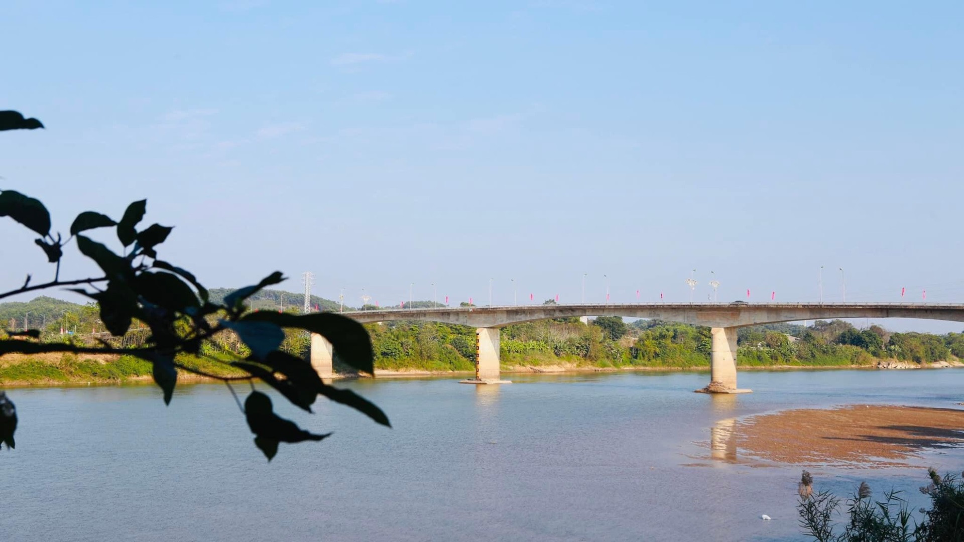 9. Cầu Văn Phú.jpg