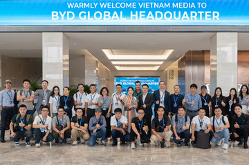 Đoàn truyền thông Việt Nam đến thăm trụ sở chính BYD ở Trung Quốc