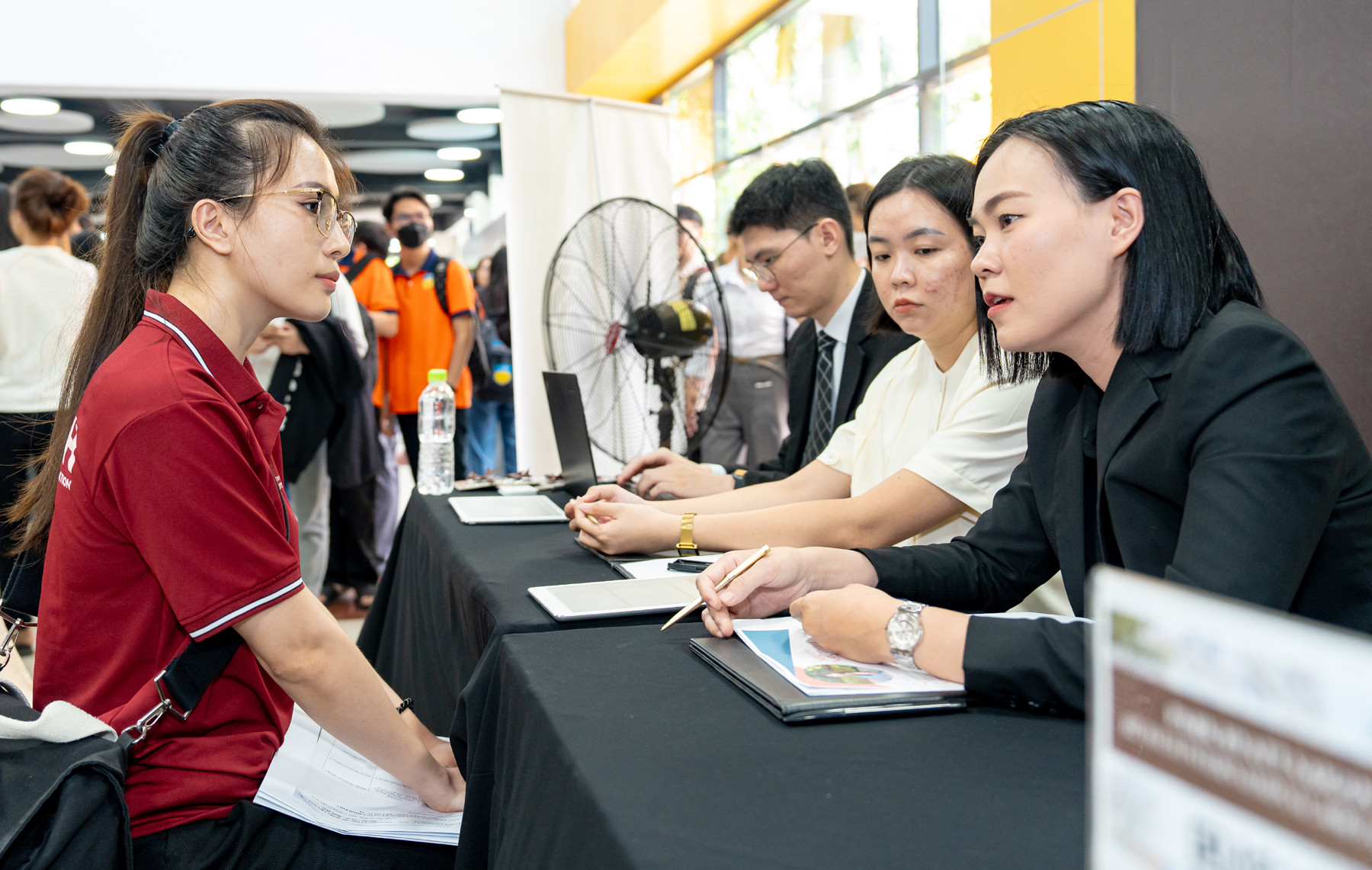 Hội Chợ Việc Làm Quốc Tế Hutech 2024: Sân Chơi Kết Nối Tạo Cơ Hội Việc Làm Cho Hàng Nghìn Sinh Viên