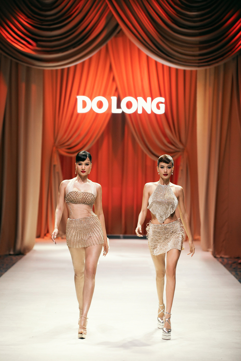 Như Vân   Hương Ly.jpeg