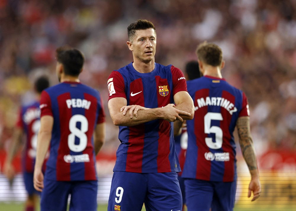 Barcelona thắng nghẹt thở Sevilla ở trận đấu chia tay HLV Xavi Sevilla vs Barcelona 4.JPG