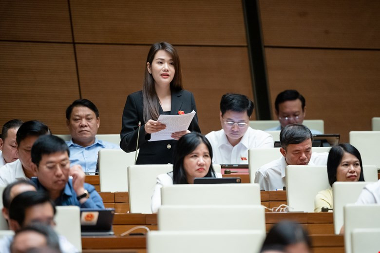 vuong thi huong 2.jpeg