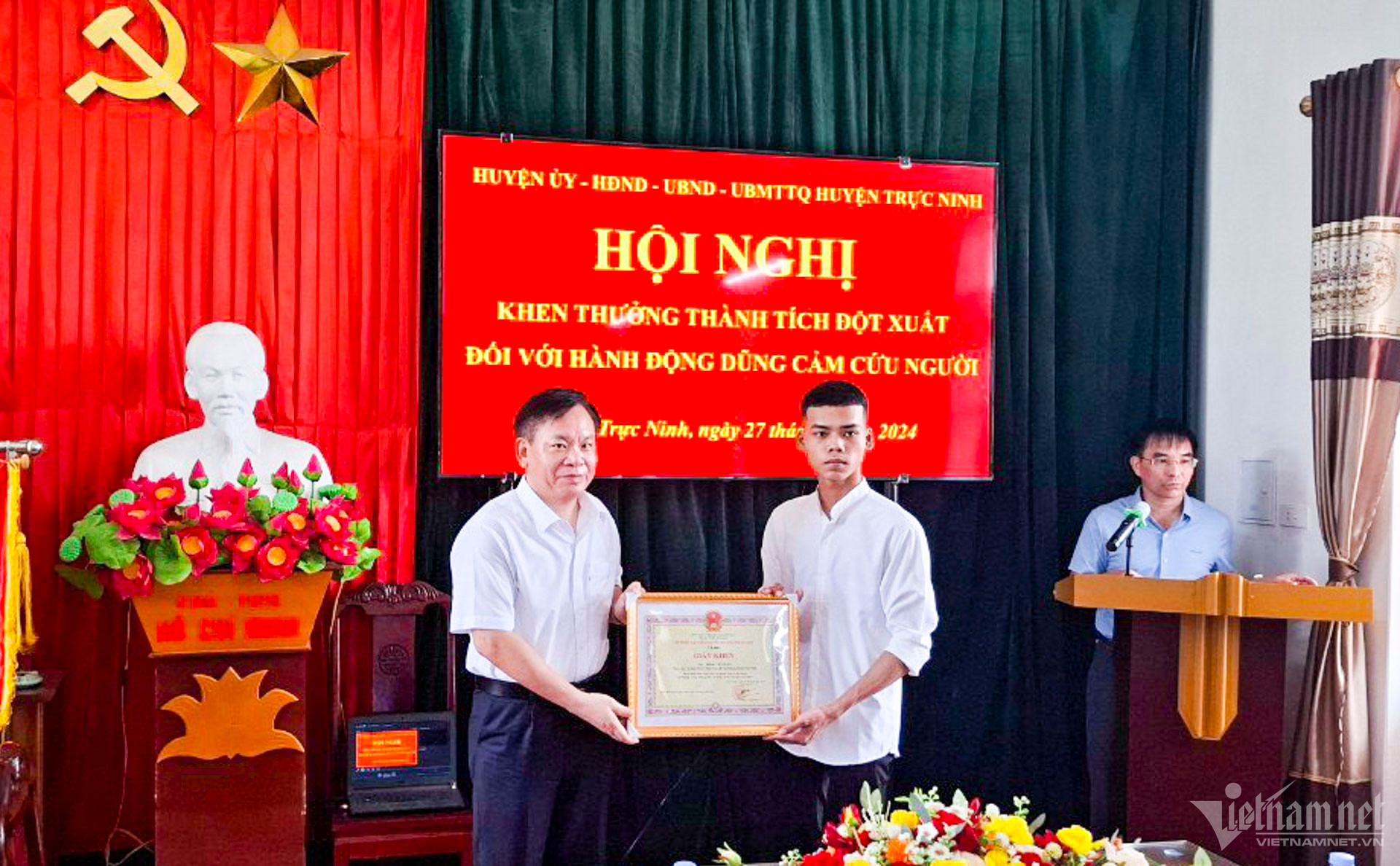 W-cứu người nam định_1.JPG.jpg