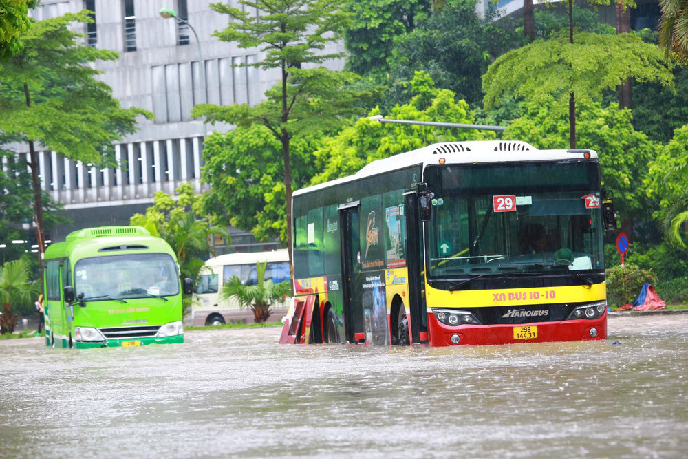 Hà Nội lên phương án ứng phó ngập lụt do mưa bão