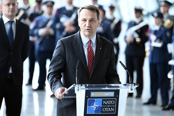 Quốc gia NATO áp hạn chế đi lại với các nhà ngoại giao Nga