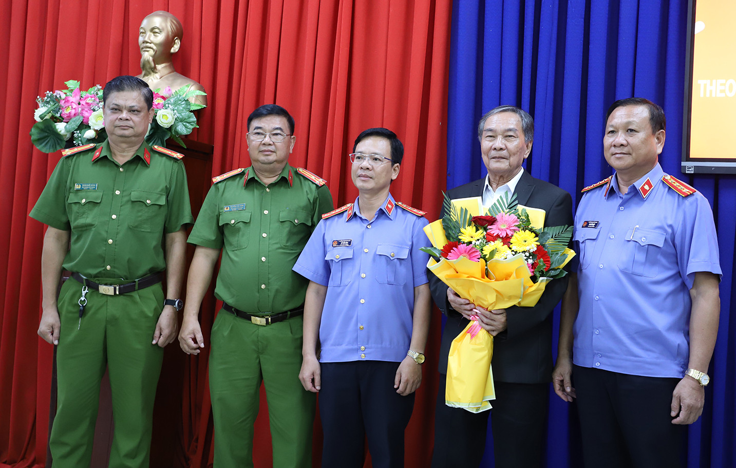 Sau hơn 30 năm oan sai, VKSND 2 tỉnh công khai xin lỗi giám đốc công ty