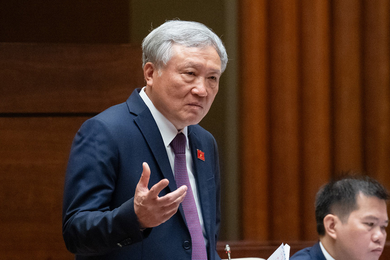Tòa án thu thập chứng cứ cho cả nguyên đơn và bị đơn sẽ sinh ra 'vụ án kỳ cục'