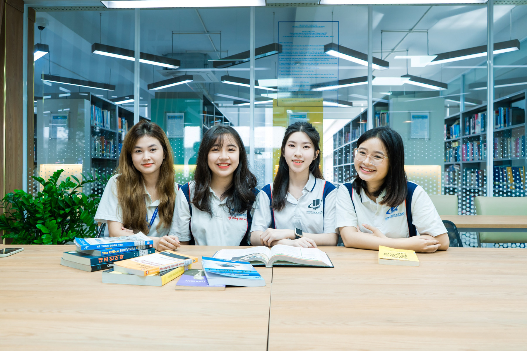 Đại học Mở  1.jpg