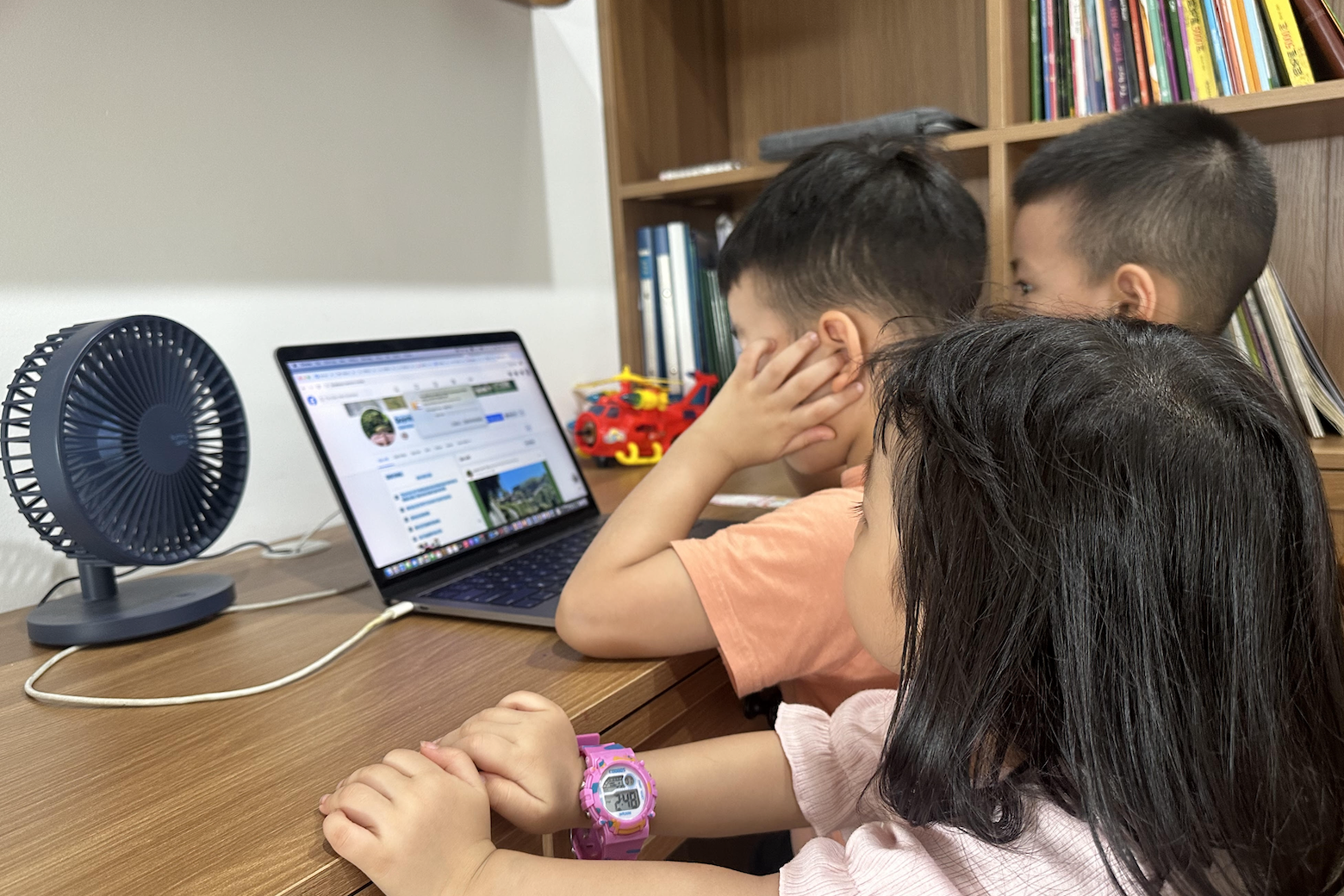 Hoàn thiện khung pháp lý bảo vệ trẻ em trên không gian mạng