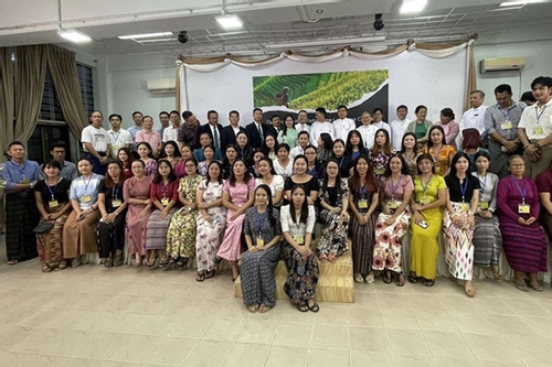 Khai giảng lớp tiếng Việt đầu tiên tại Myanmar