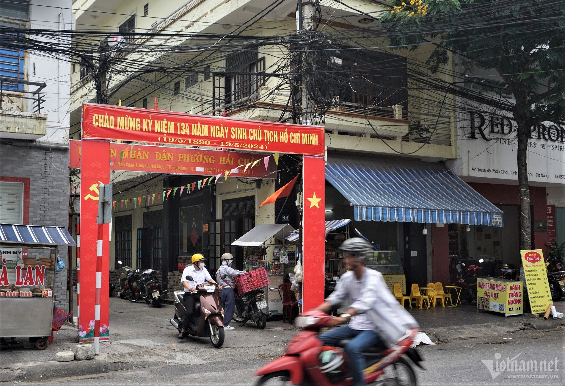 W-day dien1.jpg