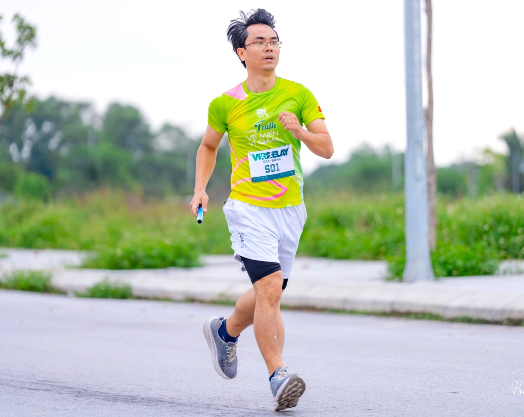 Bài toán thực tế về giải marathon 