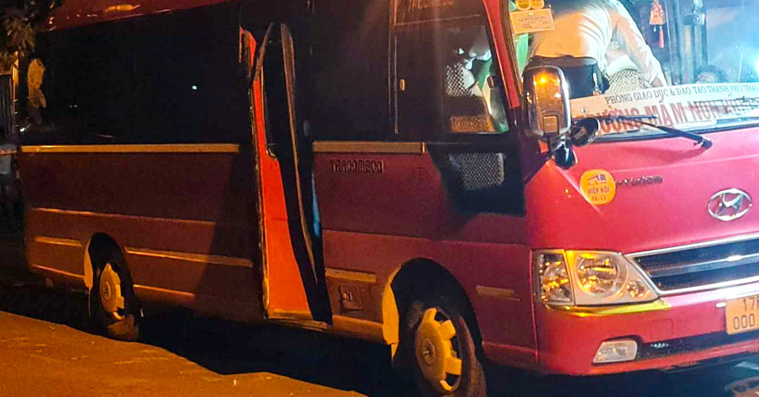 Bé trai bị bỏ quên trên ô tô ở Thái Bình: Phải 'vá' lỗ hổng xe chở học sinh