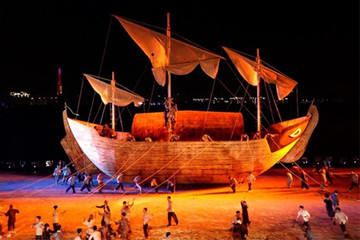 Cảnh báo lừa đảo bán vé xem ‘Chuyến tàu huyền thoại’ ở Lễ hội sông nước TPHCM