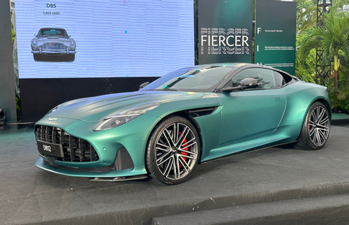 Aston Martin DB12 giá từ 19,5 tỷ, có lọt 'mắt xanh' của ông Đặng Lê Nguyên Vũ?