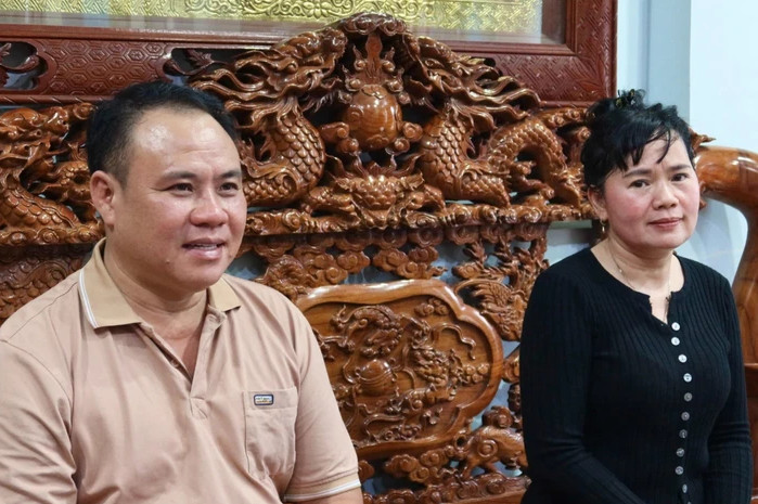  Ba mẹ Diễm My kể về hành trình 4 năm tìm con từ khi vào Tịnh thất Bồng Lai 