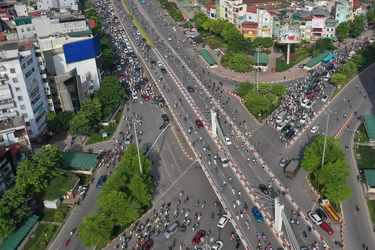 Hà Nội mở rộng gấp đôi đường Láng, giải bài toán ùn tắc Ngã Tư Sở