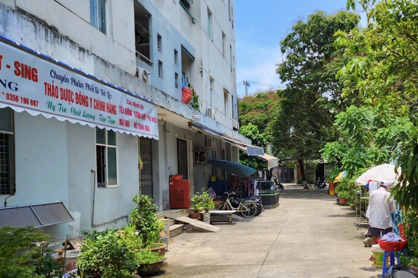 Nam sinh lớp 6 rơi từ tầng 6 chung cư