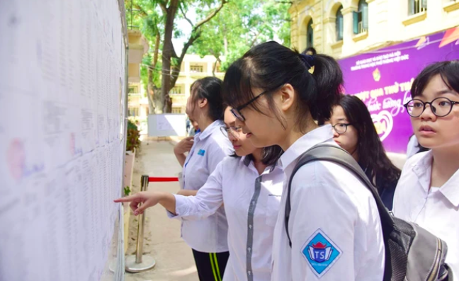  Vì sao khoảng 23.000 học sinh Hà Nội không thi lớp 10 công lập? 
