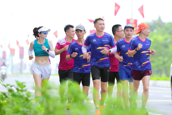 Cộng đồng chạy bộ phản hồi tích cực với Hành trình về Làng Sen 2024