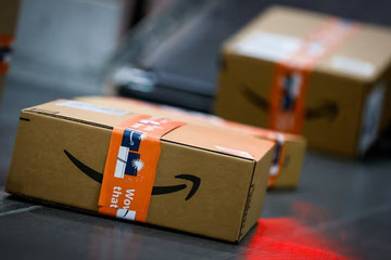 Doanh số bán hàng của Amazon tăng vọt nhờ trí tuệ nhân tạo và quảng cáo
