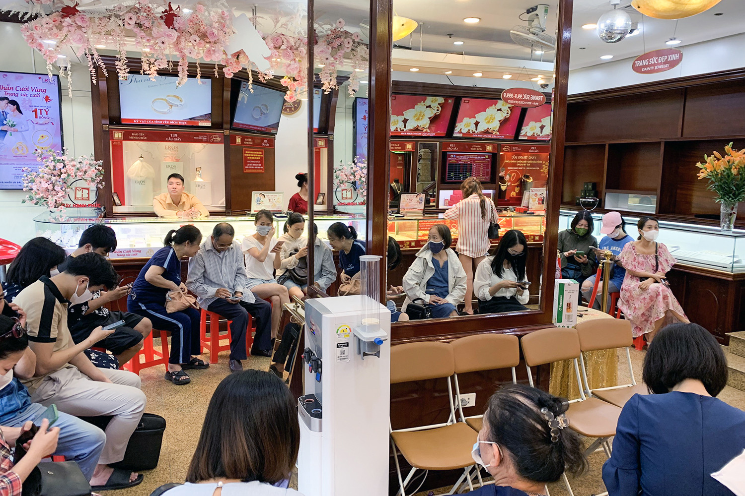 giao dich vang mieng