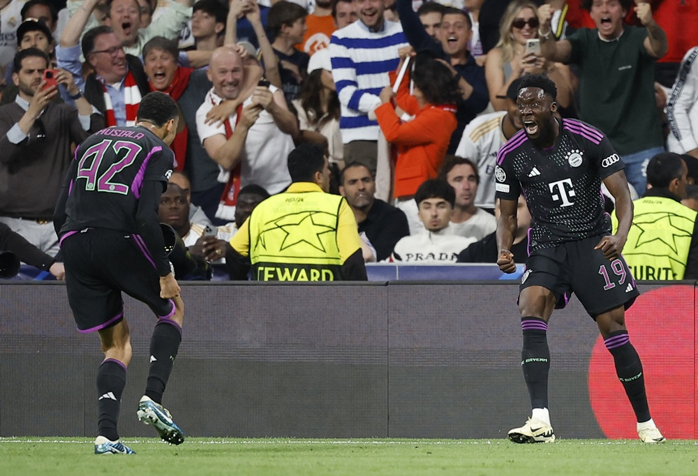 Real Madrid v Bayern Munich 1.JPG