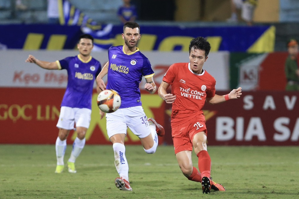 Trực tiếp bóng đá Hà Nội 0-1 Thể Công Viettel: Hoàng Đức mở tỷ số