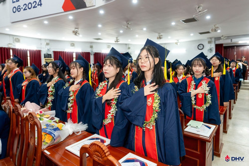 Lễ tốt nghiệp khích lệ tinh thần khởi nghiệp của Đại học Hùng Vương TP.HCM